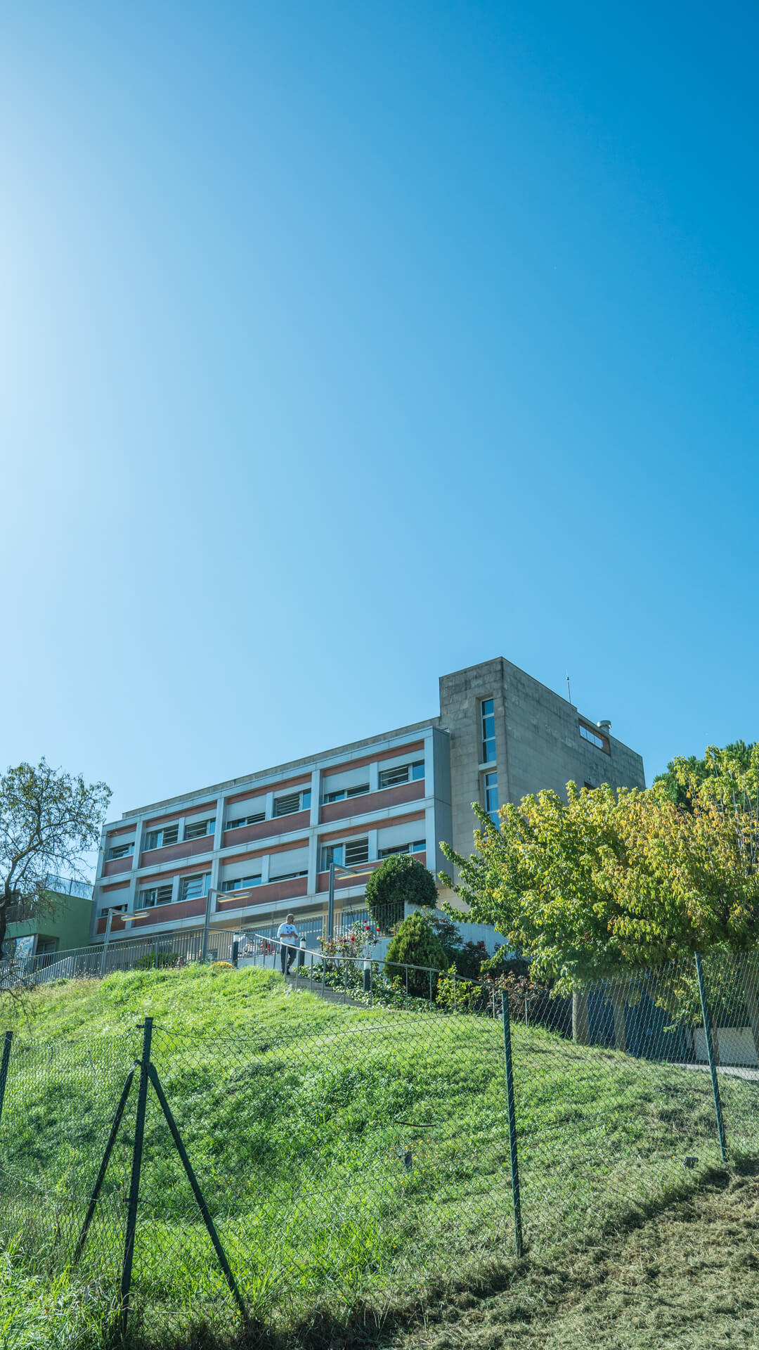 Llar Residència Tres Pins_0